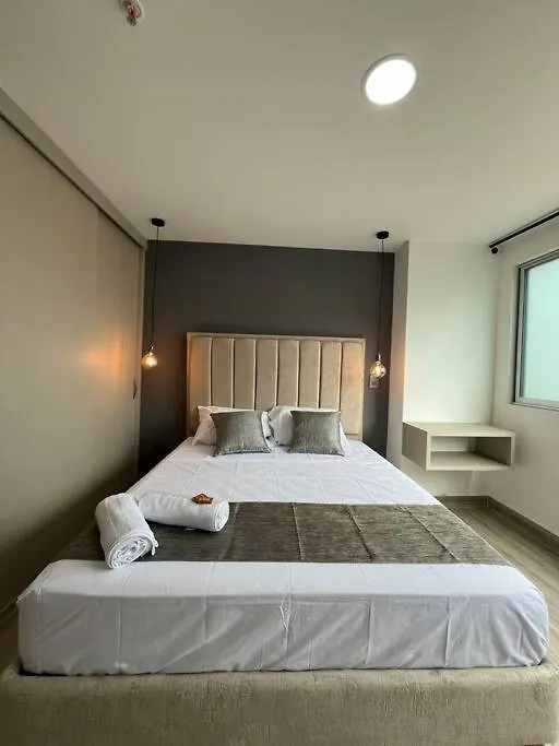 Loft Confort In Torre Zurich Medellin 903 Apartman Kolumbia